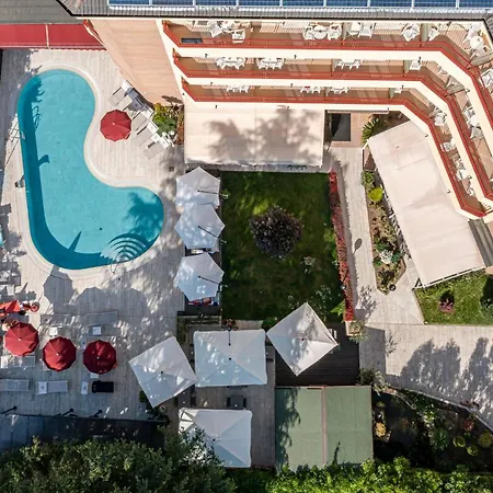 Otel Imperial ***s