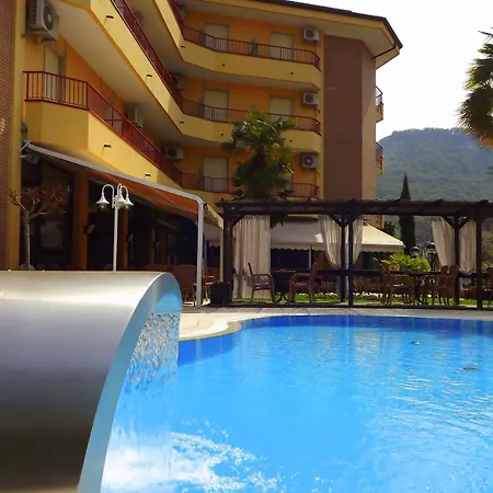 Hotel Imperial ***s